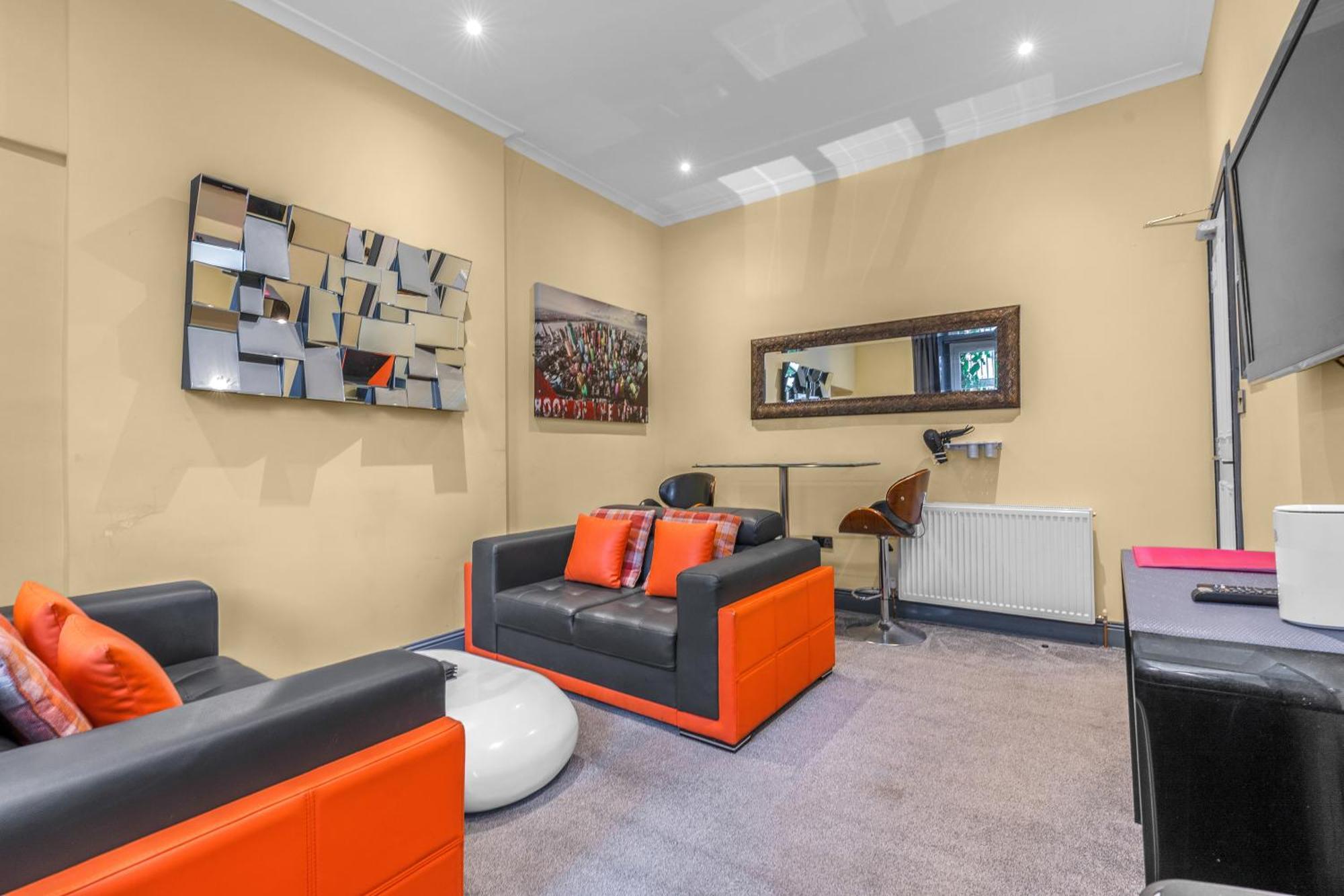 Cosy Modern City Centre Flat Edinburgh Luaran gambar
